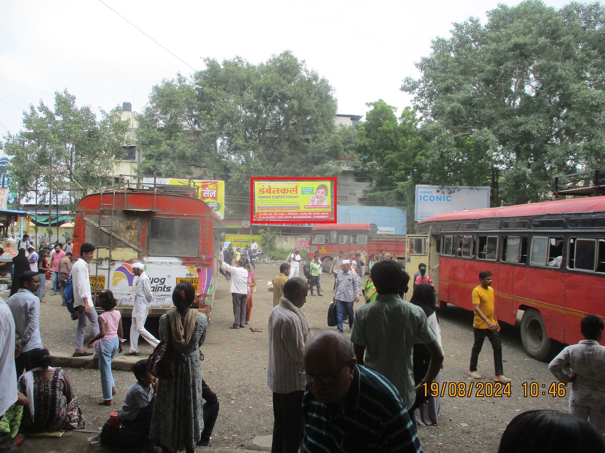  JALGAON NEW BUS STAND INGATE  Jalgaon Hoarding